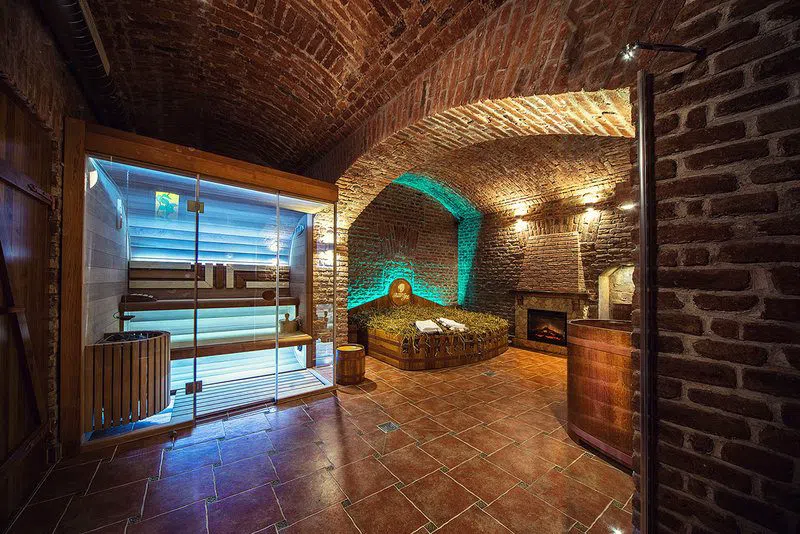 L'altra spina: le birrerie spa di Praga e il più strano rituale benessere della città