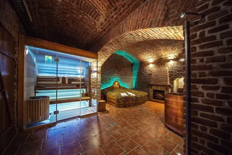 The Other Pour: Prague's Beer Spas and the City's Weirdest Wellness Ritual