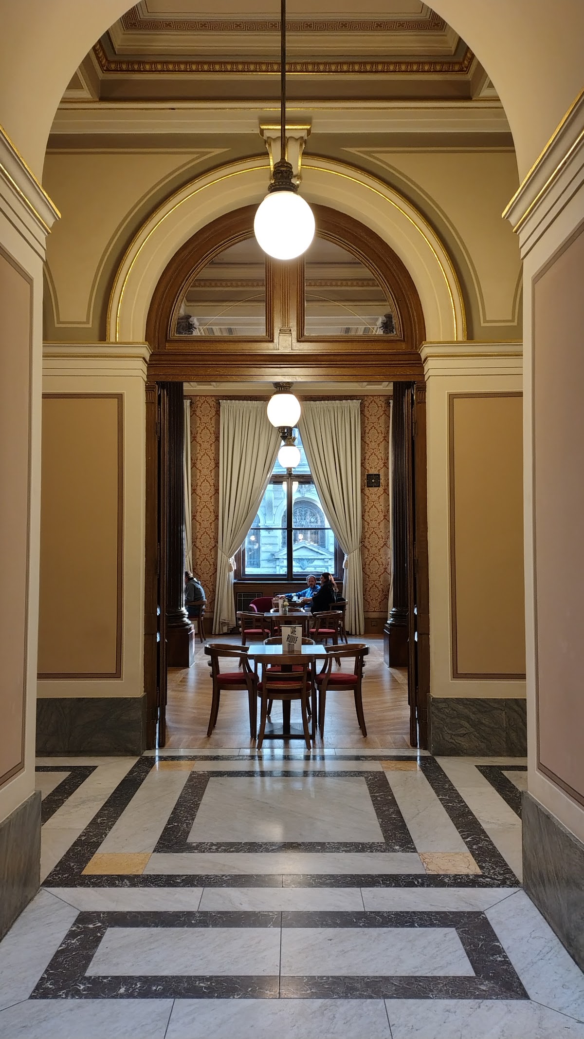 Rudolfinum Gallery — photo 2