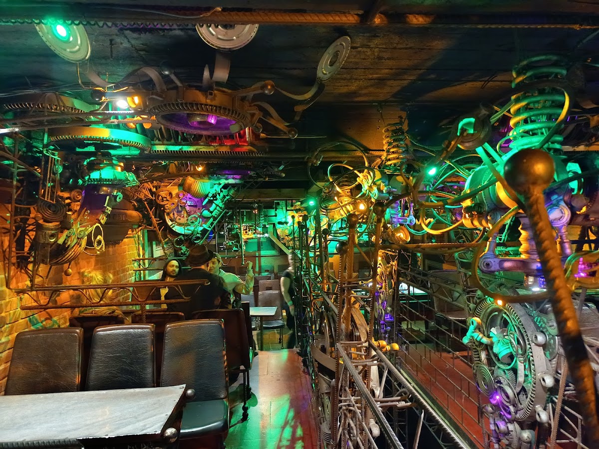 Cross Club, Prague